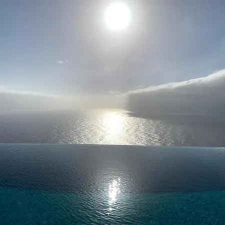 Βίλα Crystal Ocean *